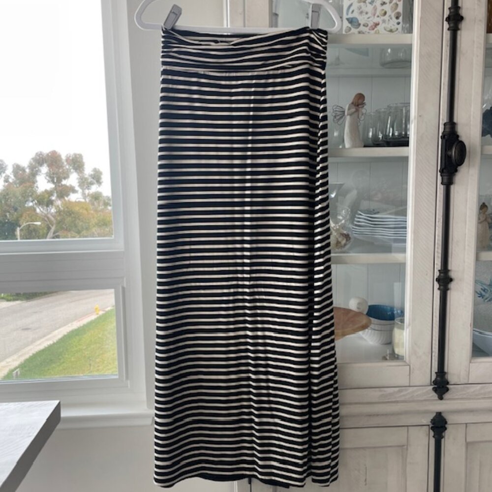 J CREW MAXI SKIRT #A3925 BLACK AND IVORY STRIPE SIZE XS NWT